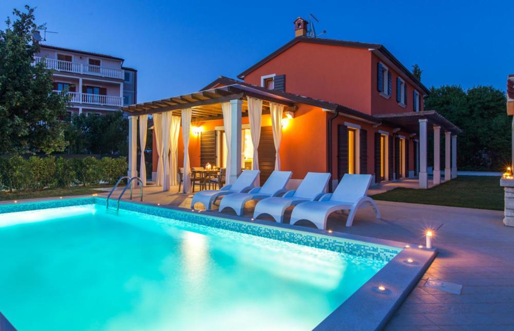 Villas Vilanija Умаг Екстер'єр фото