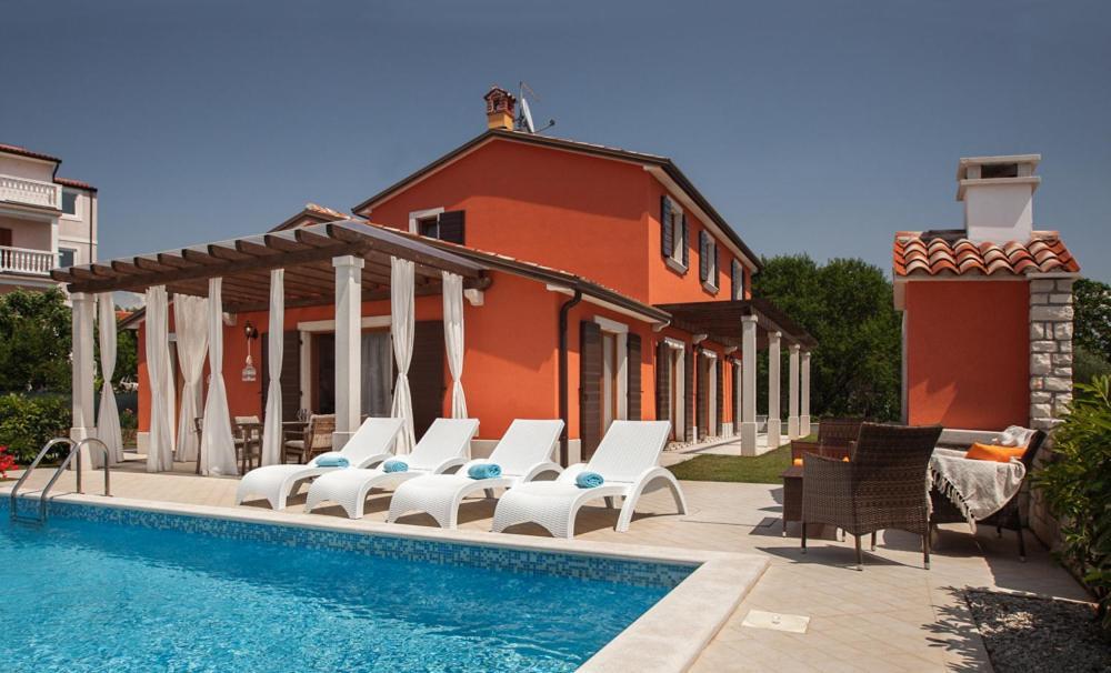 Villas Vilanija Умаг Екстер'єр фото
